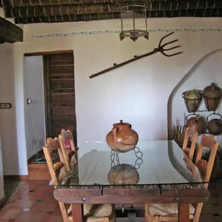 Cortijo El Morron - * Fuentes de Cesna